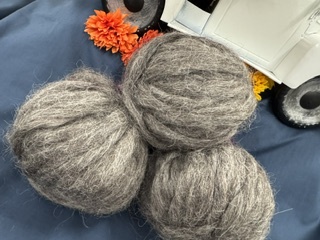 Karakul Blend Wool Roving - Light Grey
